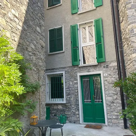 Apartamento Prima Del Cielo -appartamento Monti Esino Lario