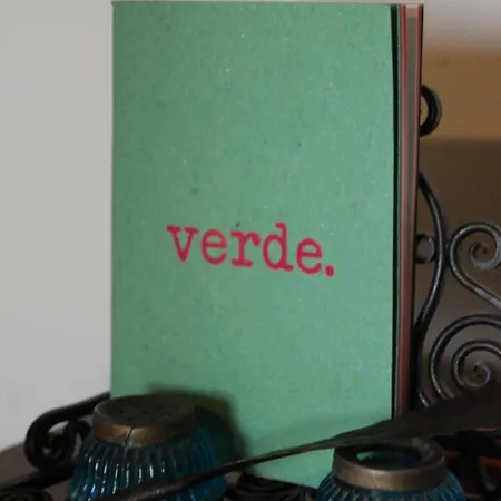 Prima Del Cielo -appartamento Monti 아파트 에시노 라리오