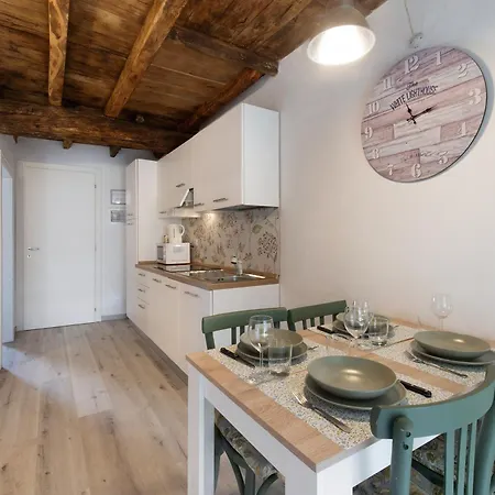 Apartament Prima Del Cielo -appartamento Monti